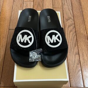 MICHAEL Michael Gilmore women’s sandals